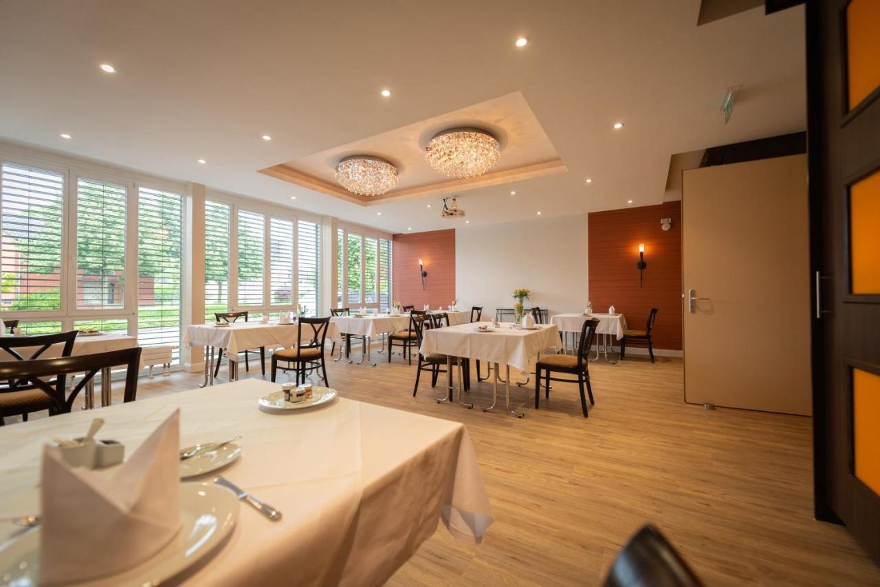 Siek Hotel & Restaurant Alte Schule מראה חיצוני תמונה