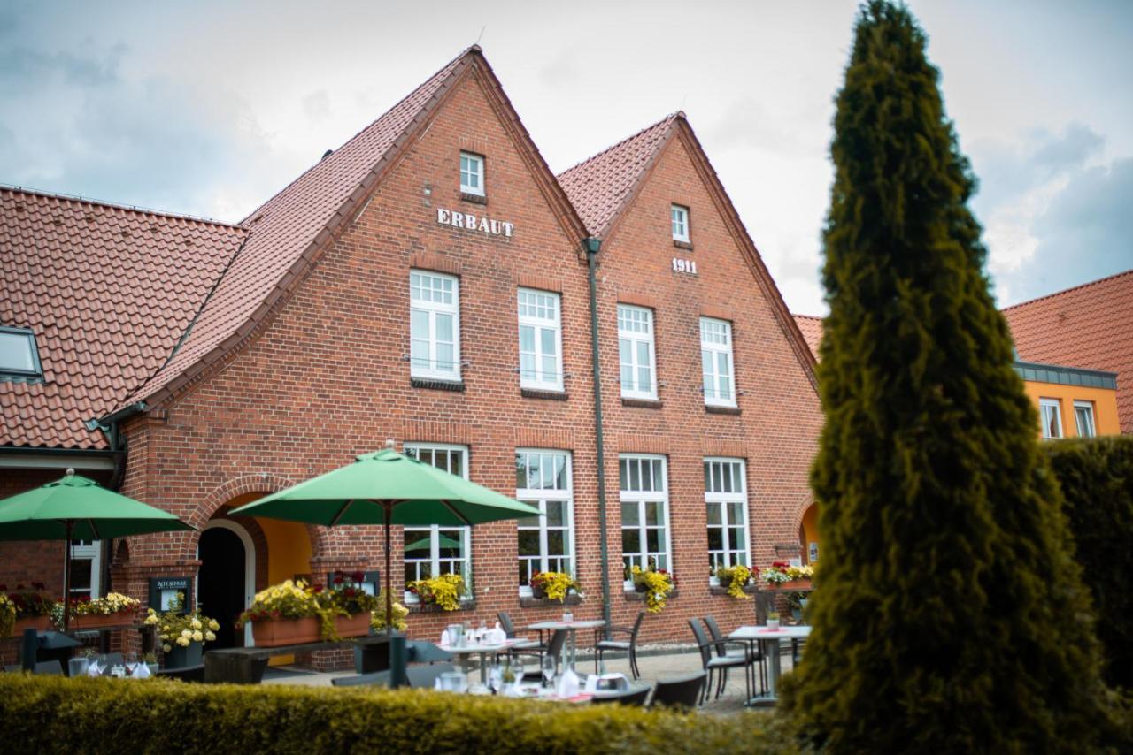 Siek Hotel & Restaurant Alte Schule מראה חיצוני תמונה