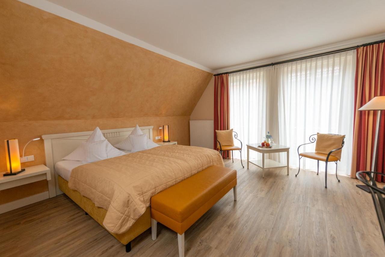 Siek Hotel & Restaurant Alte Schule מראה חיצוני תמונה